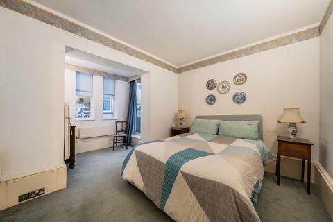 4 bedroom flat for sale, Lancaster Gate, Bayswater, London, W2