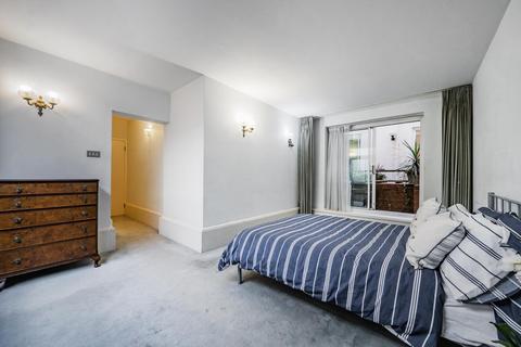 4 bedroom flat for sale, Lancaster Gate, Bayswater, London, W2