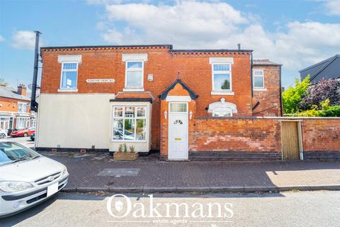 3 bedroom end of terrace house for sale, Earls Court Road, Birmingham, West Midlands, B17