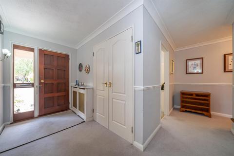 4 bedroom detached bungalow for sale, Woodland Rise, Studham, LU6 2PF