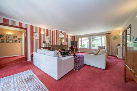 4 bedroom detached bungalow for sale, Woodland Rise, Studham, LU6 2PF