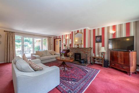 4 bedroom detached bungalow for sale, Woodland Rise, Studham, LU6 2PF