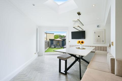 20 Poole Road, Epsom, KT19 9SH