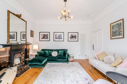3 bedroom apartment to rent, Bruntsfield Gardens, Midlothian EH10