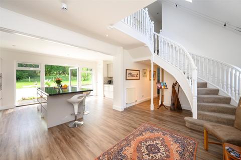 4 bedroom detached house for sale, Invertrossachs Road, Callander, Stirlingshire