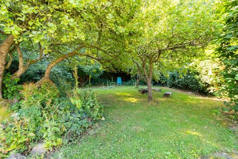undefined, Court Road, Caterham
