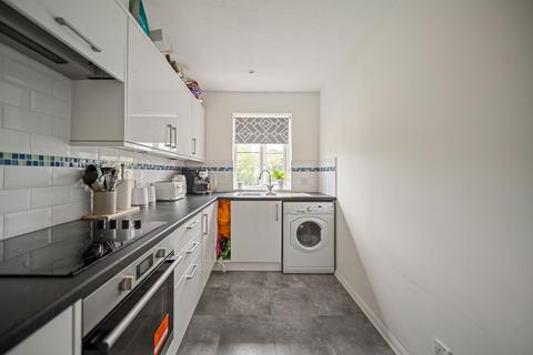 Flat 15, 15 Willow Grove, Chislehurst, BR7 5BN