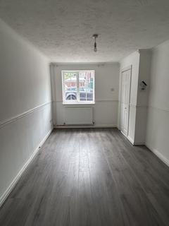 2 bedroom terraced house to rent, Lauriston Park, Cardiff CF5 5QB