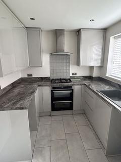 2 bedroom terraced house to rent, Lauriston Park, Cardiff CF5 5QB