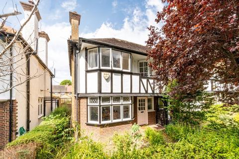 undefined, Princes Gardens, Acton, London, W3