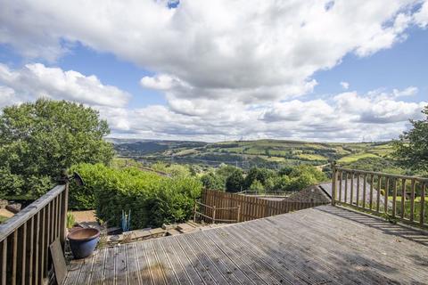 4 bedroom detached house to rent, Upper Arkin Royd Farm, Pike End Road, Rishworth HX6 4QS