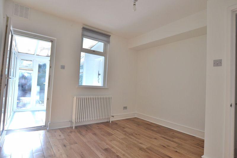 Bedroom (Photos...