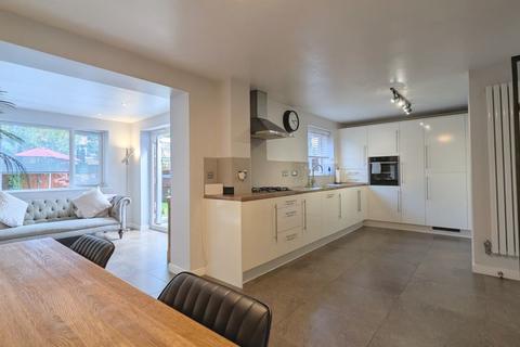 undefined, Golf Open 2026 - St. Thomas More Drive, Ainsdale - Sleeps 5