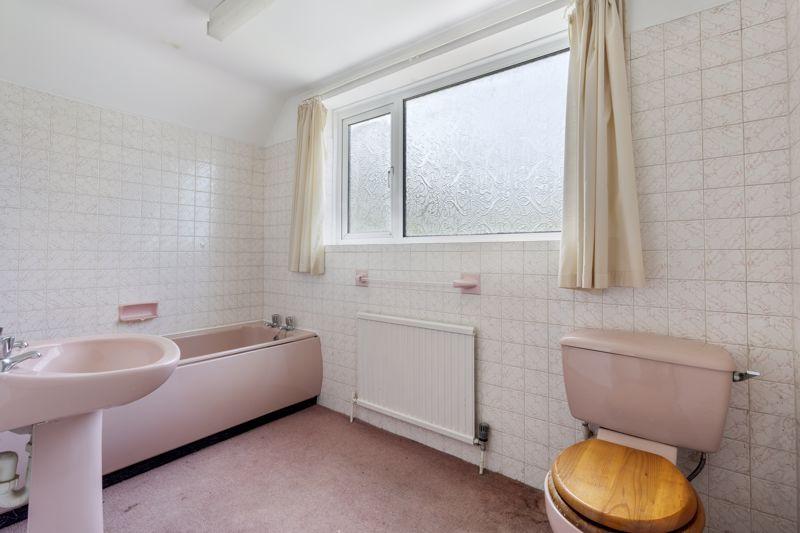 1 Ballure Grove