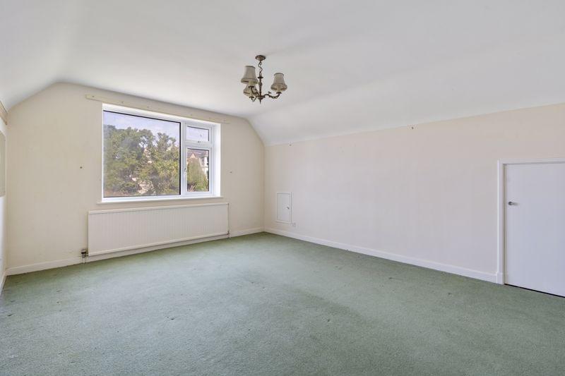 1 Ballure Grove
