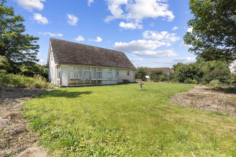 1 Ballure Grove