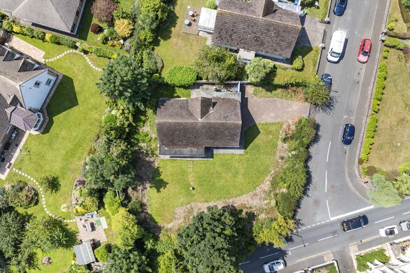 1 Ballure Grove