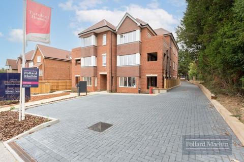 undefined, Purley Downs Road, South Croydon