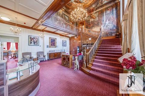 2 bedroom apartment for sale, Two Bedroom Retirement Apartment, Cannon Hill, Southgate, N14