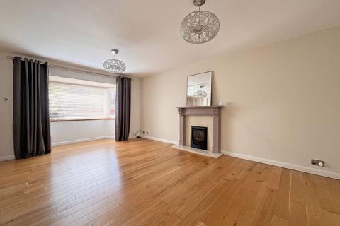 4 bedroom detached house to rent, Millfields, Hucclecote, Gloucester