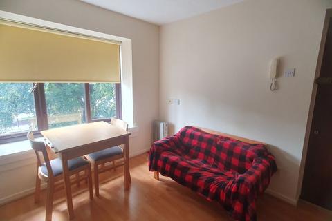 Studio to rent, Hagley Road, Edgbaston, Birmingham