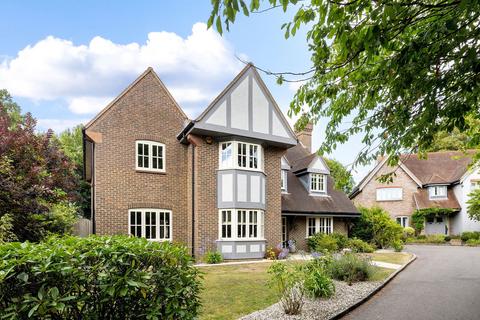 5 bedroom detached house for sale, First Avenue, Worthing BN14