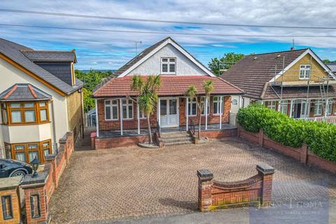 7 bedroom detached house for sale, Manor Road, Chigwell IG7