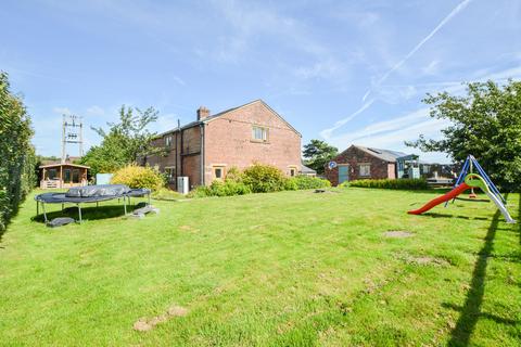 5 bedroom detached house for sale, Lea Road, Lea, PR2
