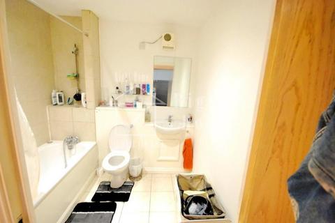 2 bedroom flat for sale, BLUEPOINT COURT