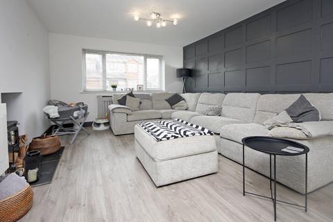 undefined, Nant Y Pandy, Llangefni, Isle of Anglesey, LL77