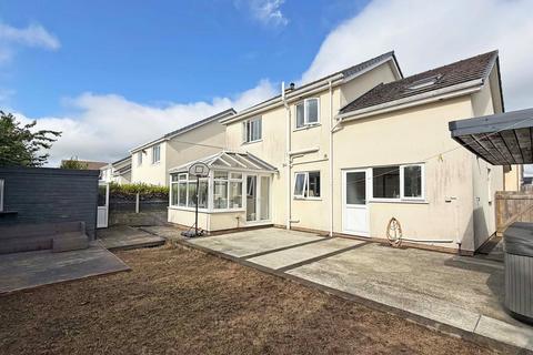 undefined, Nant Y Pandy, Llangefni, Isle of Anglesey, LL77