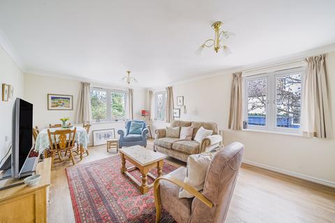 2 bedroom apartment for sale, Bradbury Court, Raynes Park SW20