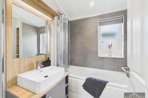 undefined, Plot 10 Pendine, Omar Westfield lodge GROVELANDS PARK, Llangynin SA33