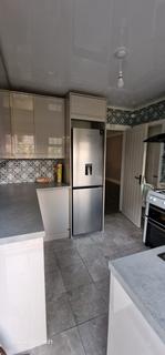 3 bedroom terraced house to rent, Mapleton Road, Birmingham B28