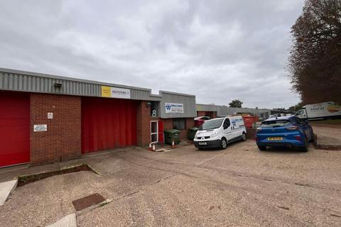 Warehouse to rent, Chilton Rd Chesham HP5 2AU