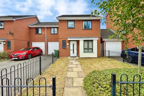 4 bedroom semi-detached house for sale, Mullion Drive, Wolverhampton WV14