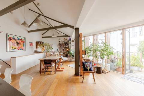 2 bedroom semi-detached house for sale, Bristol BS6