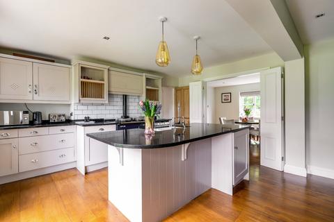 7 bedroom detached house to rent, Hawthorn Hill, Warfield, Bracknell, Berkshire