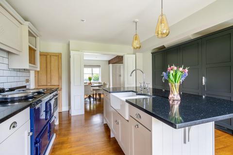 7 bedroom detached house to rent, Hawthorn Hill, Warfield, Bracknell, Berkshire