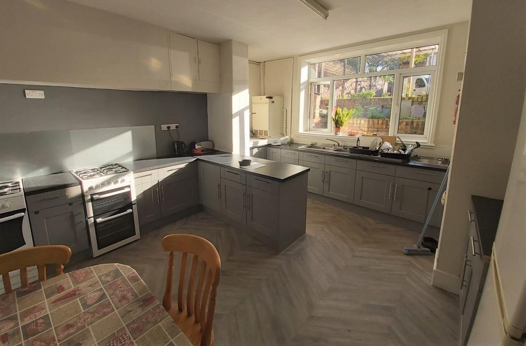Communal Kitchen