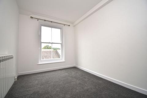 2 bedroom flat to rent, Flat ,  Fore Street, Okehampton