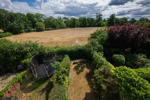 undefined, West Wickham BR4