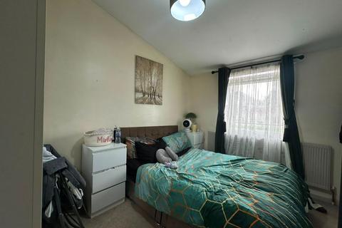 2 bedroom bungalow to rent, Lexham Street, Leicester