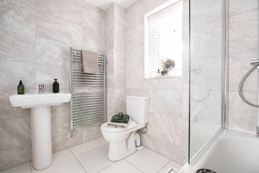 Contemporary bathroom