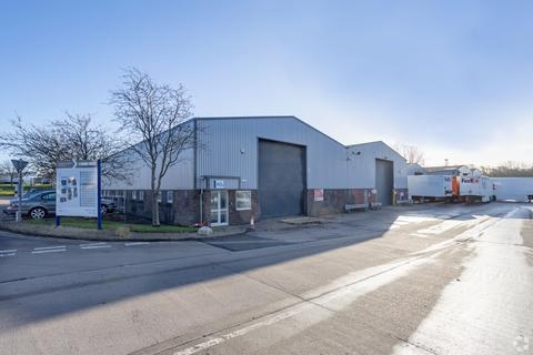 Distribution warehouse to rent, Brookhouse Rd Newcastle Under Lyme ST5 7RU
