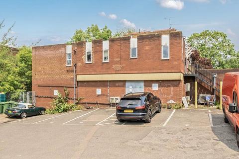 Retail property (high street) to rent, 2 Bishops Walk Pinner HA5 5QQ