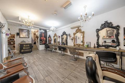 Retail property (high street) to rent, 2 Bishops Walk Pinner HA5 5QQ