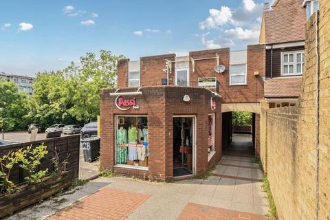Retail property (high street) to rent, 2 Bishops Walk Pinner HA5 5QQ