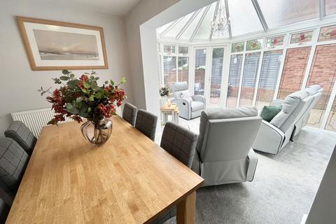7 Beaumont Drive, Brierley Hill, DY5 2RT