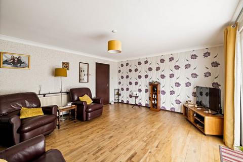 2 bedroom flat for sale, Castlemount Road, Dover, CT16